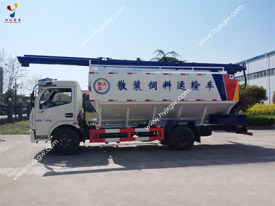 液壓飼料散裝飼料車(chē)
